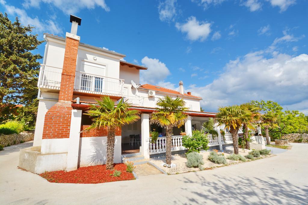 Apartments Katarina Veli Rat Εξωτερικό φωτογραφία