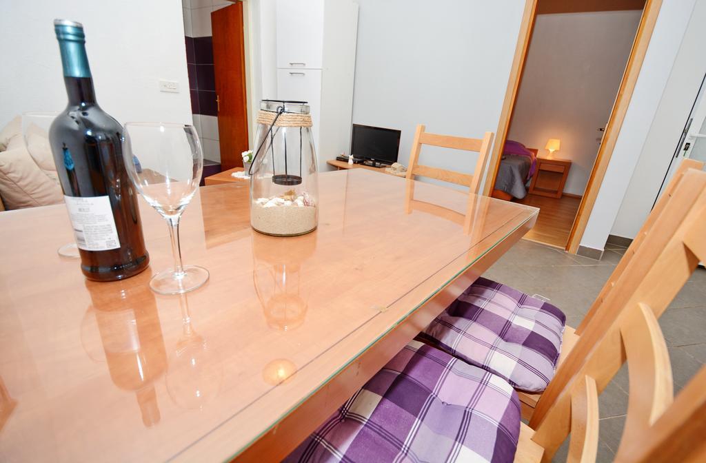 Apartments Katarina Veli Rat Εξωτερικό φωτογραφία