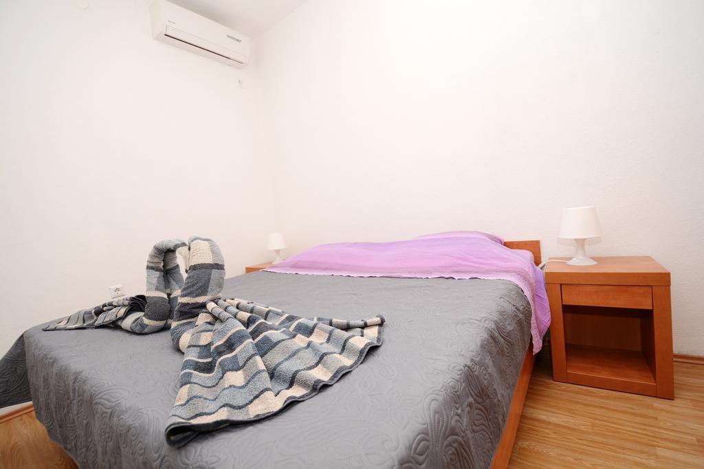 Apartments Katarina Veli Rat Εξωτερικό φωτογραφία